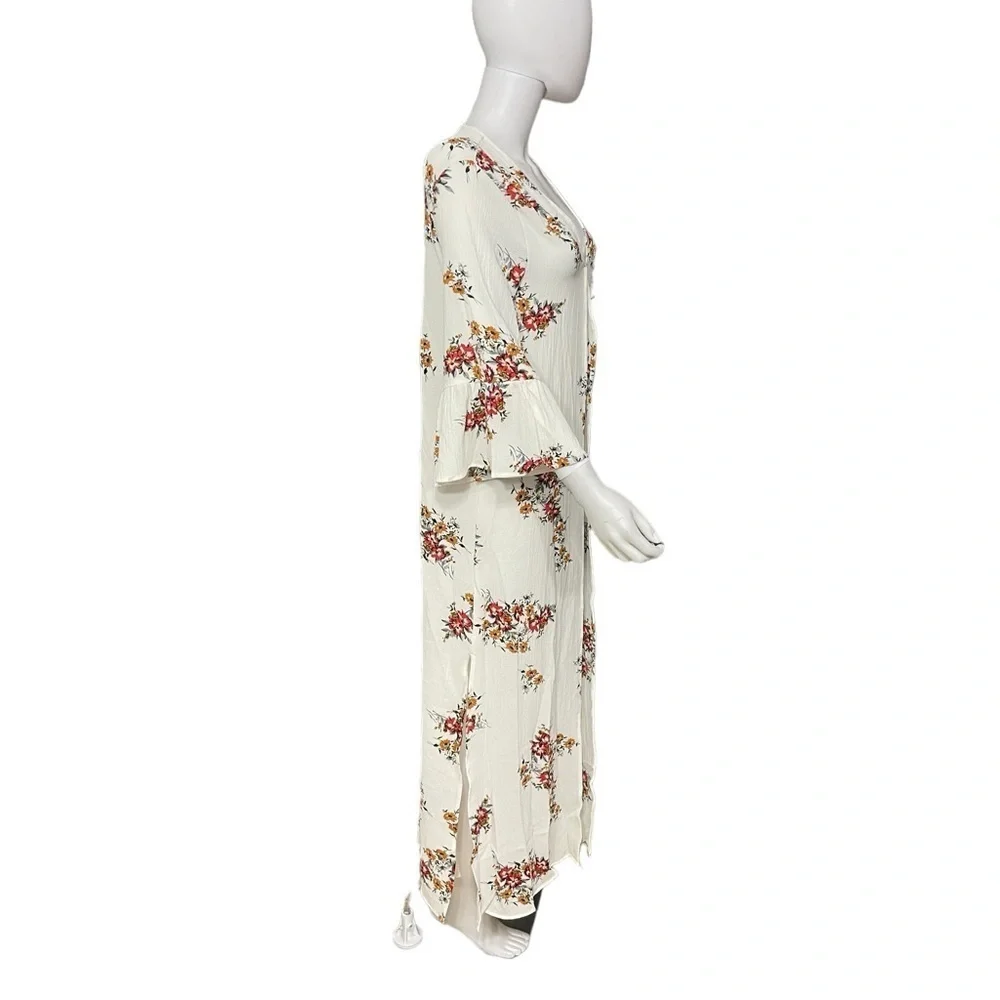 Blushing Heart Floral Ivory Duster - Picture 7 of 9